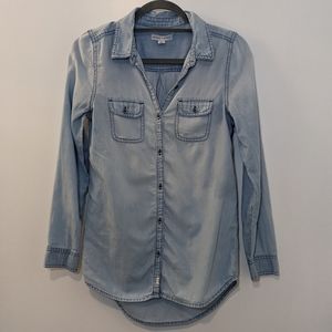 Melrose and Market Chambray Top